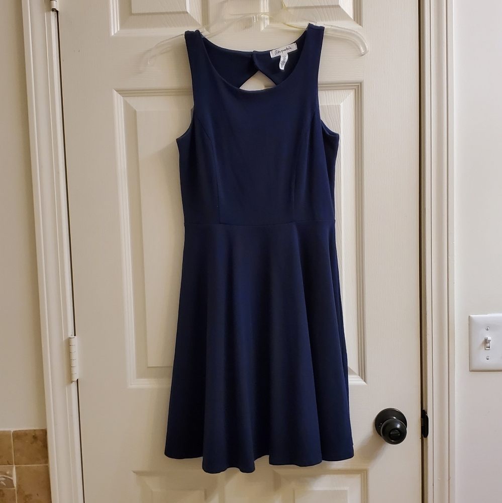 Aeropastel navy blue dress.